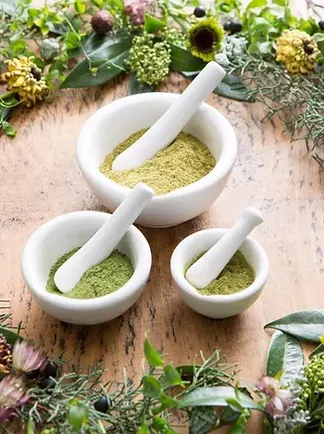 IPM HERBAL BLEND — 7種のハーブをブレンド中